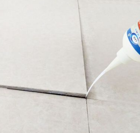 安图瓷砖空鼓维修公司分享卫生间瓷砖脱落的原因可能有以下几点